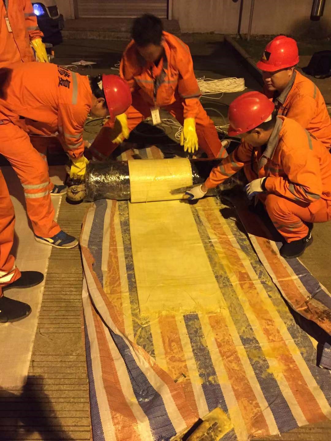 王下乡CIPP局部树脂固化法